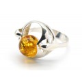 Кольцо с янтарем с925 "затмение" 17*19мм лимонный , 3,73гр (иск.)