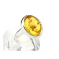Кольцо с янтарем C925 овал 14*17мм лимонный , 3,49гр (иск.)