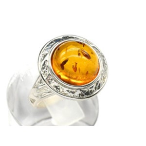 Кольцо с янтарем C925 круг 18мм св.коньячный , 5,11гр (иск.)