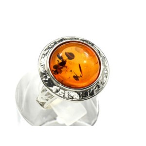Кольцо с янтарем C925 круг 20мм коньячный , 6,04гр (иск.) Кольцо с янтарем C925 круг 20мм коньячный , 6,04гр (иск.)