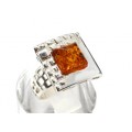 Кольцо с янтарем C925 квадрат 16мм коньячный , 5,13гр (иск.)