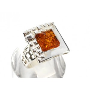 Кольцо с янтарем C925 квадрат 16мм коньячный , 5,13гр (иск.)