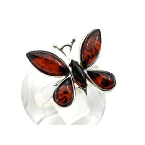 Кольцо с янтарем C925 "бабочка" 22*19мм коньячный , 3,6гр (иск.)