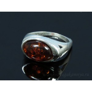 Кольцо с янтарём в посеребрении овал 12*18мм коньячный (иск.)
