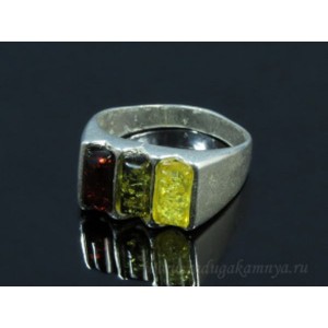 Кольцо с янтарём в посеребрении 3 прямоугольника ассорти (иск.)