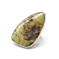 Кольцо с яшмой " Грация " 25*42мм