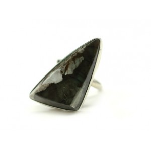 Кольцо яшма " Грация " 17*32мм Кольцо яшма " Грация " 17*32мм