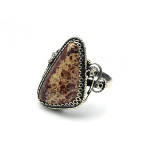 Кольцо яшма "Грация" 14*28мм