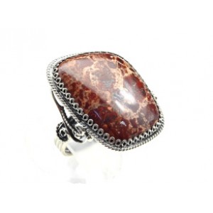 Кольцо с яшмой 23*28мм