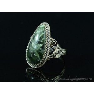 Кольцо серафинит " Капля " 16*28мм Кольцо серафинит " Капля " 16*28мм