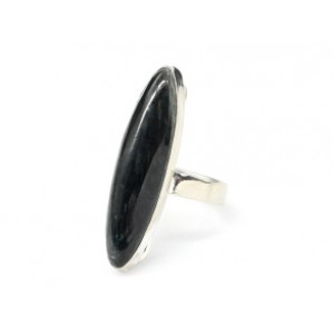 Кольцо с актинолитом " Рис " 10*36мм. Кольцо с актинолитом " Рис " 10*36мм.