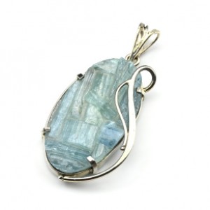 Кулон аквамарин 23*47мм