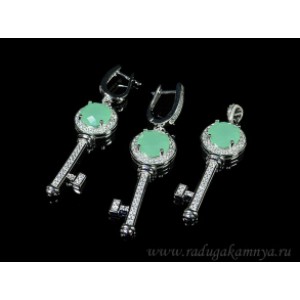 Серьги и Кулон "Ключ" с цирконом цвет берилл. (иск.) Серьги и Кулон "Ключ" с цирконом цвет берилл. (иск.)