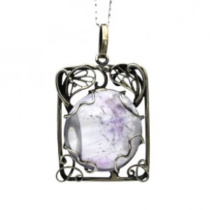 Кулон аметист 27*35мм.