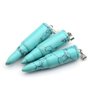 Кулон патрон из бирюзы (имитация) 10*41мм (иск.) Кулон патрон из бирюзы (имитация) 10*41мм (иск.)