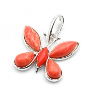 Кулон С 925 с кораллом (имитация) "бабочка" 21*18мм, 2,72гр (иск.)