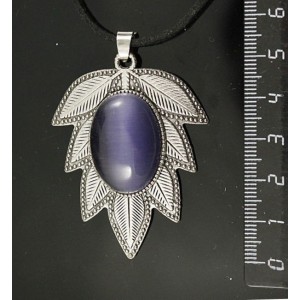 Кулон из кошачьего глаза фиолетового (иск.) "лист", цвет ант. серебро, овал 25х18мм