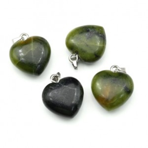 Кулон Сердце 20*20мм из нефрита