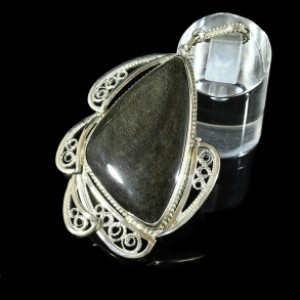 Кулон обсидиан золотой 43*56мм Кулон обсидиан золотой 43*56мм