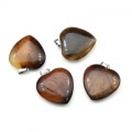 Кулон в форме Сердца 25*25мм из бычьего глаза Кулон в форме Сердца 25*25мм из бычьего глаза