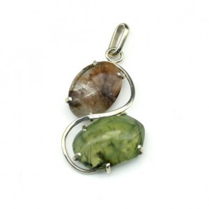 Кулон с пренитом и рутиловым кварцем (волосатик) 25*40мм
