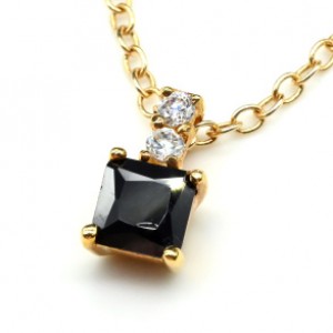 Кулон с позолотой "Квадрат" из циркона черного и белого (иск.)