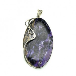 Кулон с чароитом 38*67мм.