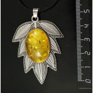 Кулон из янтаря желтого (иск.) "лист", цвет ант. серебро, овал 25х18мм