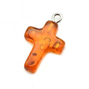 Крестик маленький на шею из янтаря 15*20мм цвет светло-коньячный (иск.)