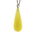 Кулон в виде капельки 10*28мм из янтаря цвет молочный (иск.)