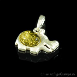 Кулон с янтарём в посеребрении бегемот 18*12мм зеленый (иск.)