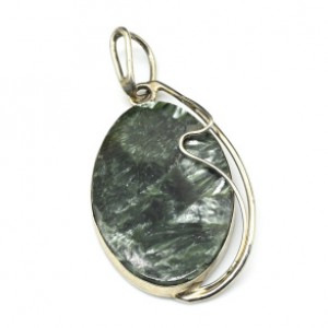 Кулон серафинит 26*37мм.