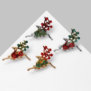 Брошь "Олень" парящий, цвет МИКС, цвет золотистый