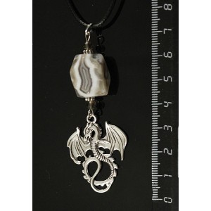 Кулон агат серо-коричневый (ботсванский) "дракон"