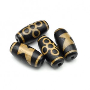 Бусины Дзи "Пять глаз с молнией" из агата бочонок 15*30мм, цвет черный, 1 бусина Бусины Дзи "Пять глаз с молнией" из агата бочонок 15*30мм, цвет черный, 1 бусина