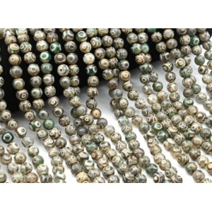 Бусины из агата тибетского шарик 8мм, 37см, 47 бусин.