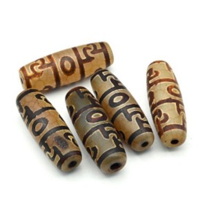 Бусины Дзи "Три глаза" из агата бочонок 15*40мм, 1 бусина Бусины Дзи "Три глаза" из агата бочонок 15*40мм, 1 бусина