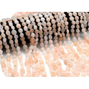 Бусины из розового кварца галтовка 8*10мм, 37см, 41 бусина Бусины из розового кварца галтовка 8*10мм, 37см, 41 бусина