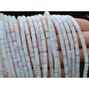 Бусины из лунного камня диски 4мм, 37см, 156 бусин (иск.) Бусины из лунного камня диски 4мм, 37см, 156 бусин (иск.)