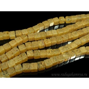 Бусины из халцедона искусственного кубик 11-12мм, 38см, 31 бусин