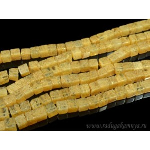 Бусины из халцедона искусственного кубик 9-10мм, 39см, 38 бусин Бусины из халцедона искусственного кубик 9-10мм, 39см, 38 бусин