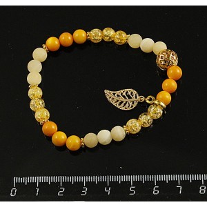 Браслет бусина ажурная 10мм, перламутр тонир. оранжевый, оникс желтый, кварц сахарный (шарик 6мм), с подвеской