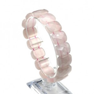 Браслет граненый 18*13мм из розового кварца