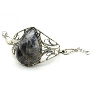 Браслет солнечный камень капля 30*47мм.