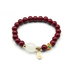 Браслет с подвеской "На удачу" шарик 8мм цвет ягодный, 17см (иск.)
