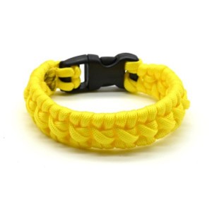 Браслет из паракорда 18-19см, цвет желтый (иск.) Браслет из паракорда 18-19см, цвет желтый (иск.)