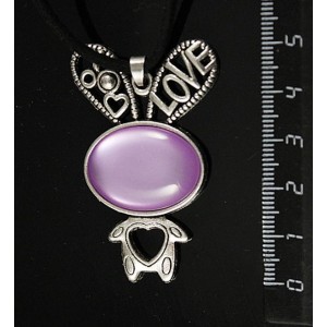 Кулон пластик сиреневый (эффект опала) "зайчик", овал 25х18мм