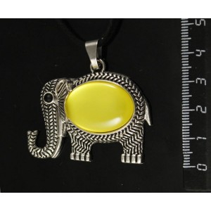 Кулон пластик желтый (эффект опала) "слон", овал 25х18мм