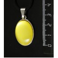 Кулон пластик желтый (эффект опала), простой овал 25х18мм
