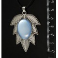 Кулон пластик голубой (эффект опала) "лист", овал 25х18мм, цвет ант. серебро